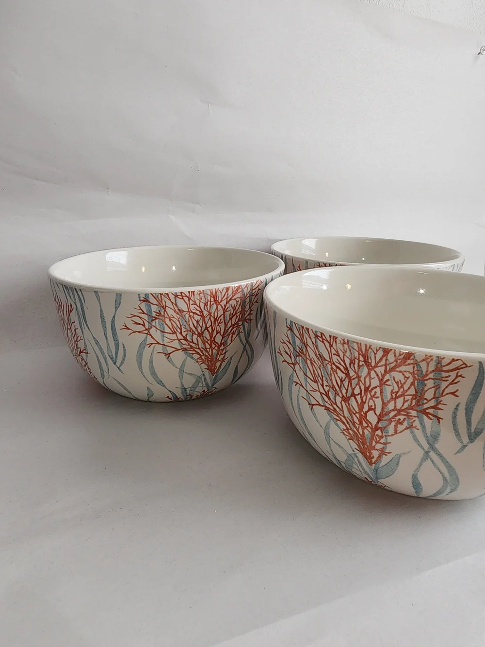 Cracker Barrel Susan Winget Coral Stoneware Bowls – Set of 3